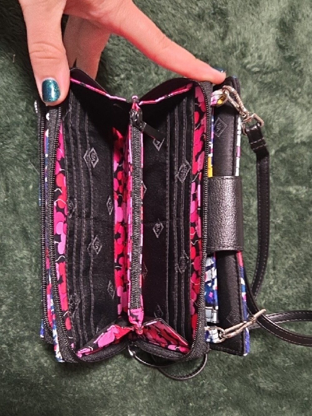 Vera Bradley Disney - Picture 4 of 4